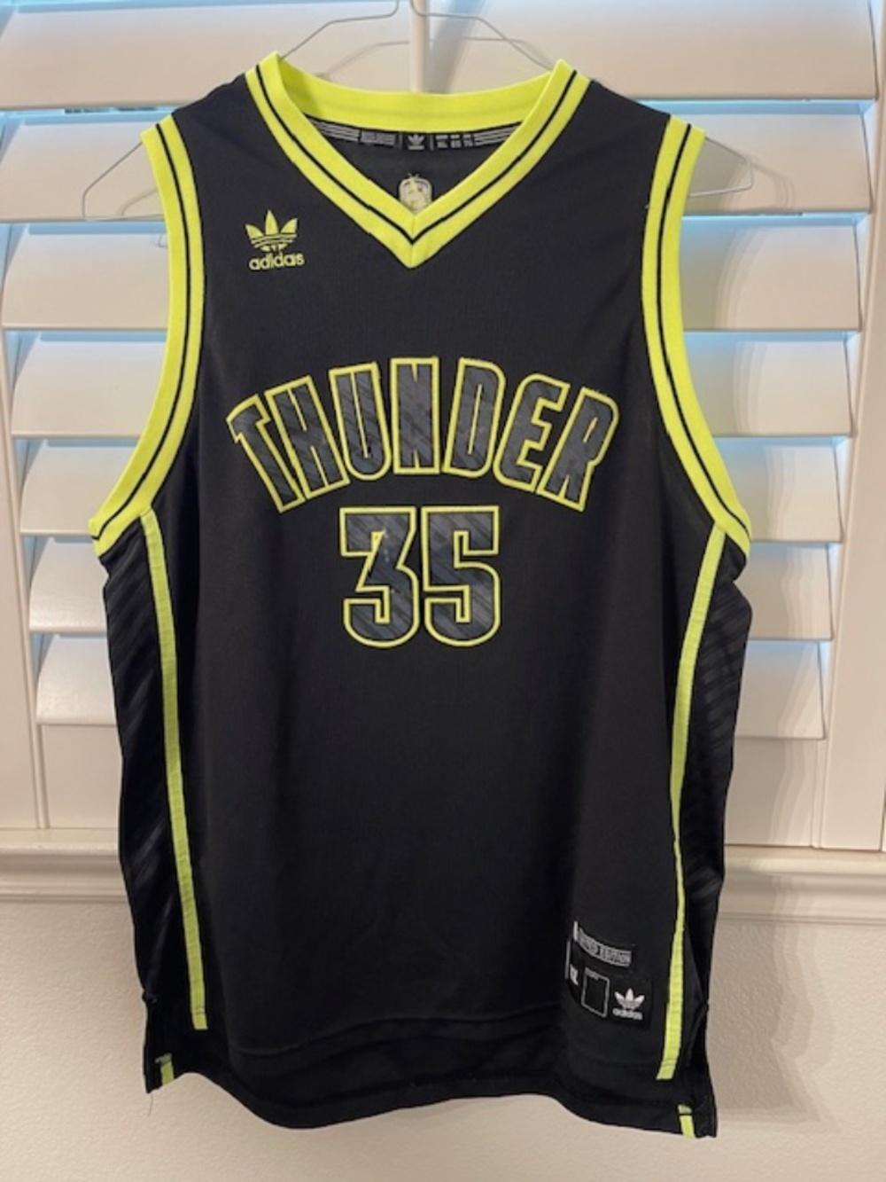 Kevin Durant OKC Thunder Youth XL Jersey-NEON Alternate Colorway--XLNT Condition